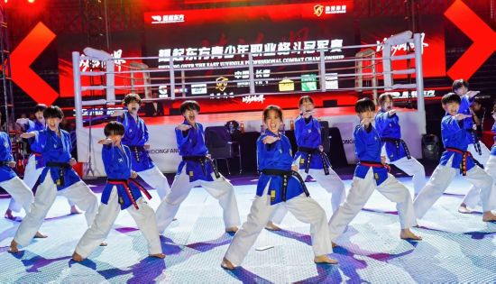 ���L���w�������e�k�ġ�ҫ��|���������I(y��)�񶷹�܊ِ��ِ���������^����2�f�˴���