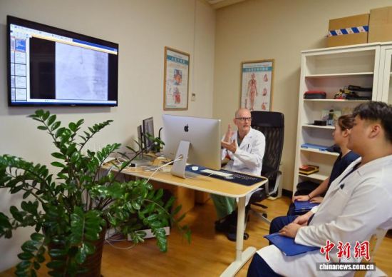 10��17���������L����������(��һ)�������t(y��)���������g��(j��ng)򞡣���� �z